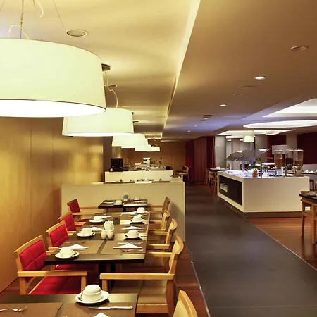 Mercure Centro Отель Брага