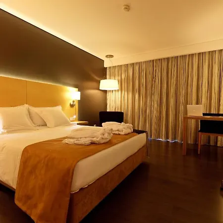 Mercure Centro Ξενοδοχείο 4*