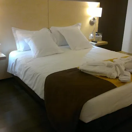 Ξενοδοχείο Mercure Centro 4*