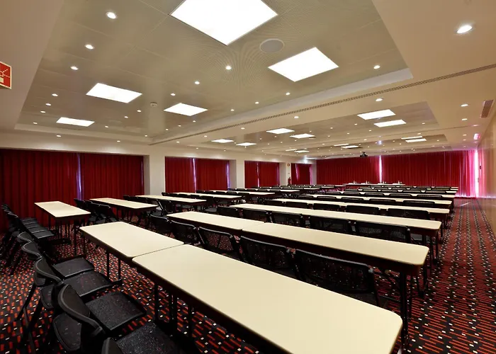 Hotel Mercure Centro 4*